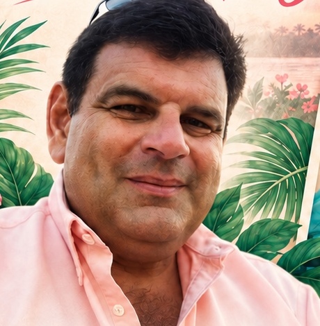 Santiago Lorenzo smiling